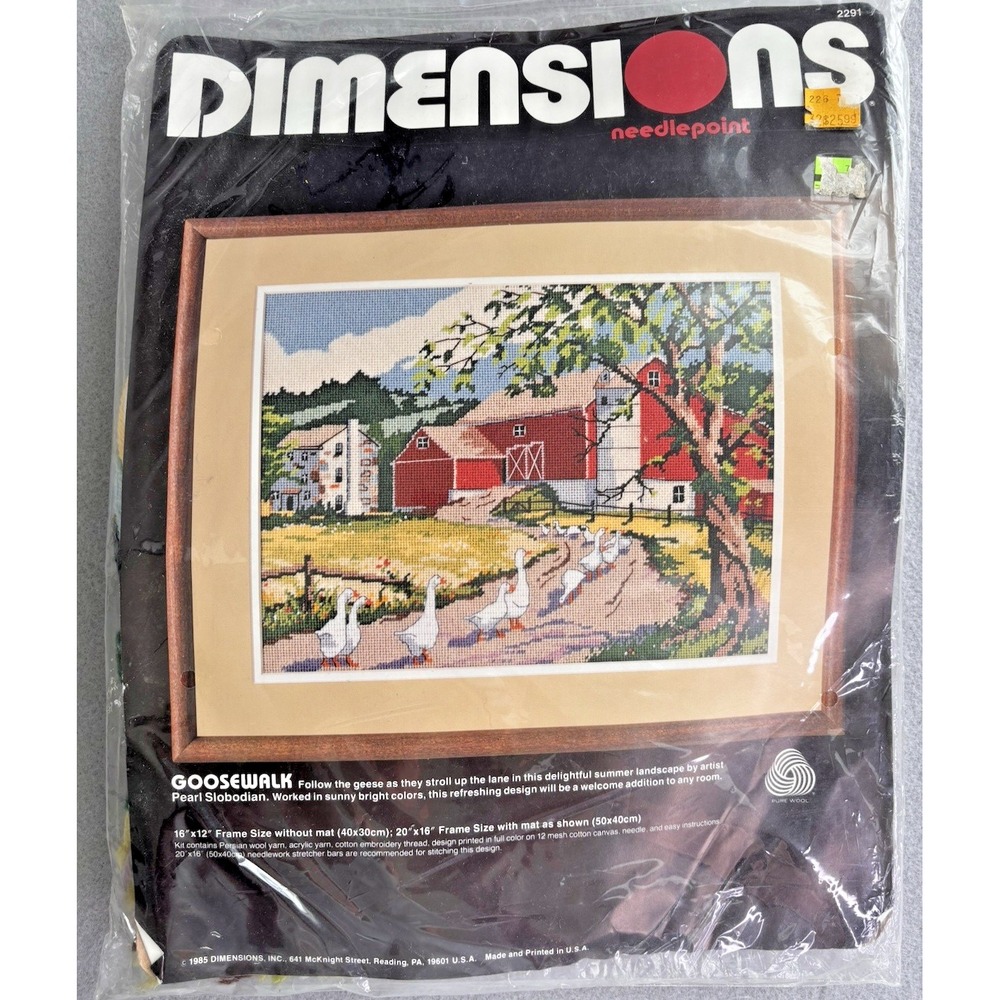 Dimensions Goosewalk Needlepoint Kit #2291 Pearl Slobodian 1985 Geese Red Barn